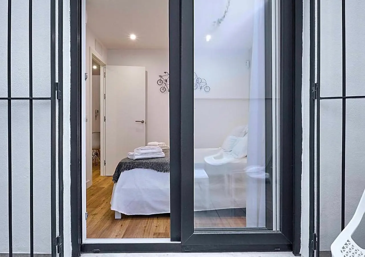 Precioso Duplex Con Patio Junto A La Catedral Apartment Cadiz 0*,  Spain