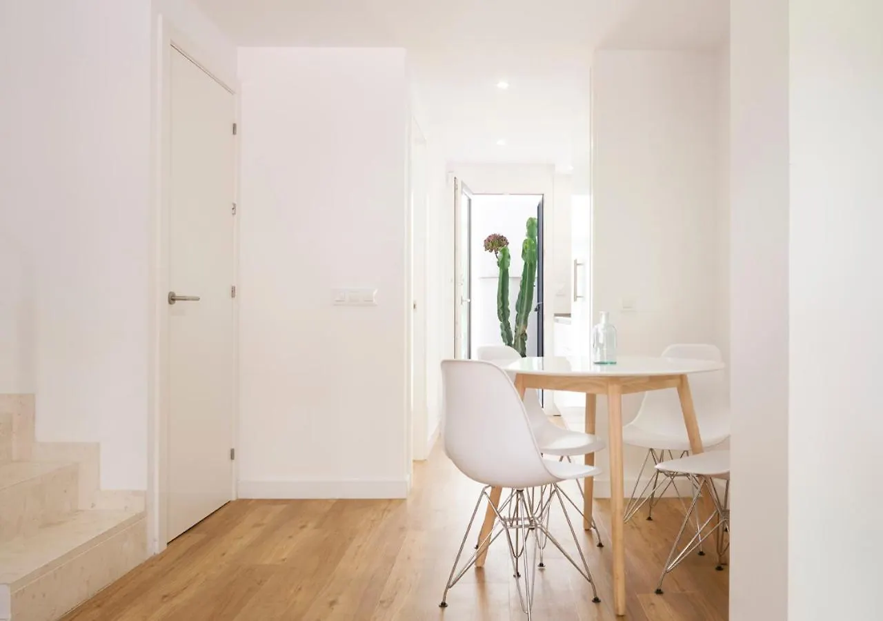 Precioso Duplex Con Patio Junto A La Catedral Apartment Cadiz